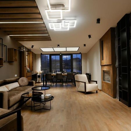 יירבאן Hotelise I Cascade Loft Apartment מראה חיצוני תמונה