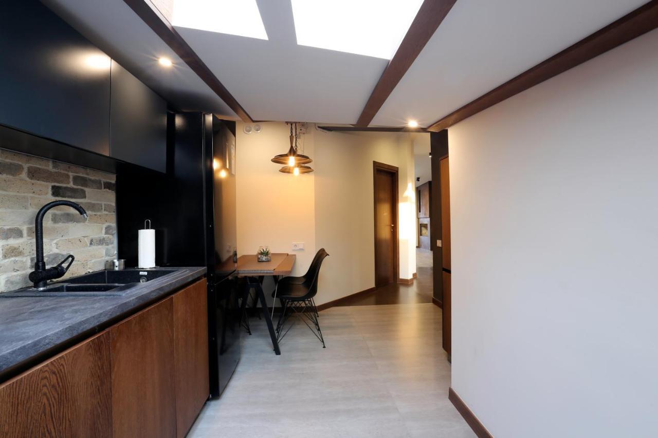 יירבאן Hotelise I Cascade Loft Apartment מראה חיצוני תמונה