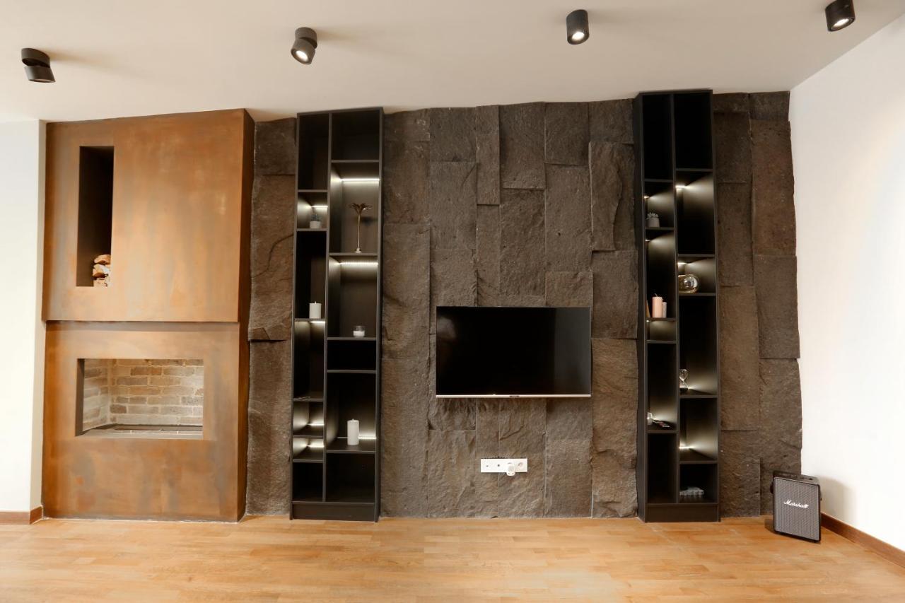 יירבאן Hotelise I Cascade Loft Apartment מראה חיצוני תמונה