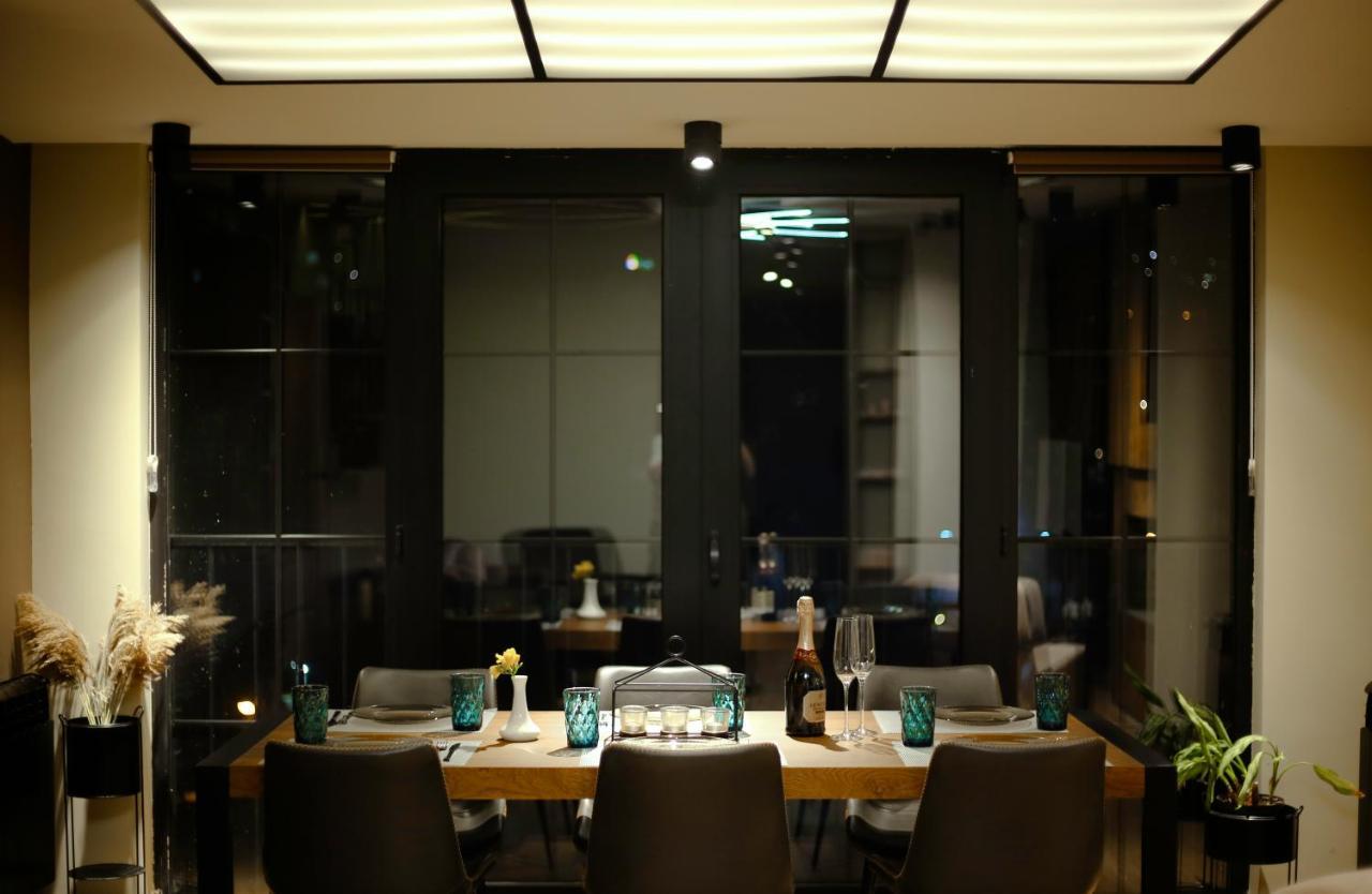 יירבאן Hotelise I Cascade Loft Apartment מראה חיצוני תמונה