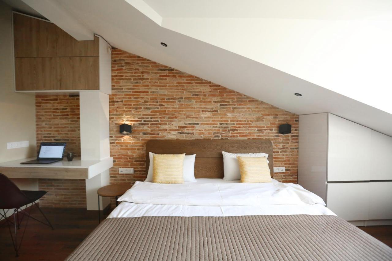 יירבאן Hotelise I Cascade Loft Apartment מראה חיצוני תמונה