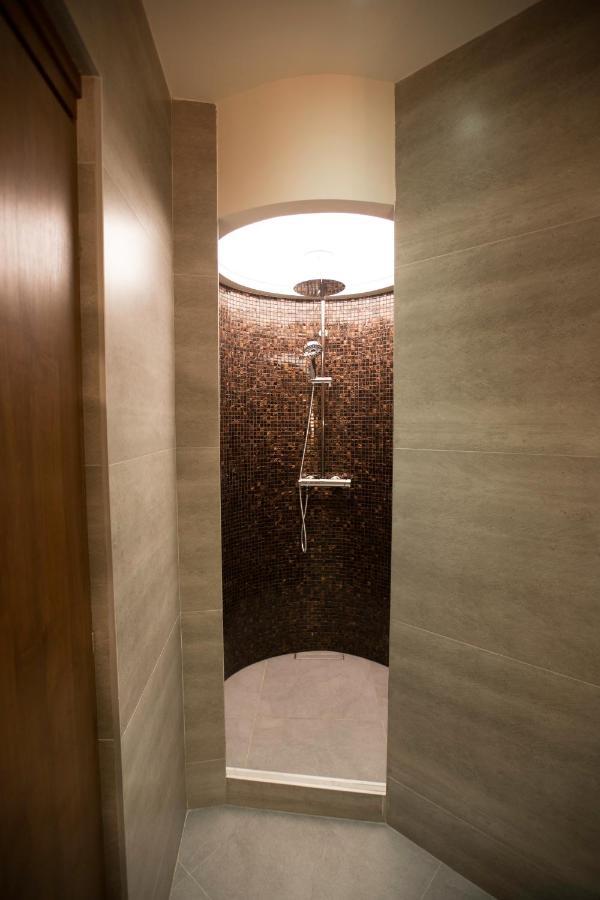 יירבאן Hotelise I Cascade Loft Apartment מראה חיצוני תמונה